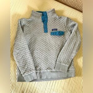 Patagonia woman’s organic cotton pull over